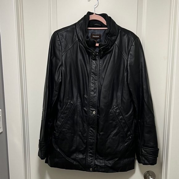 Danier Jackets & Blazers - Danier Women's Midnight Black Leather Jacket